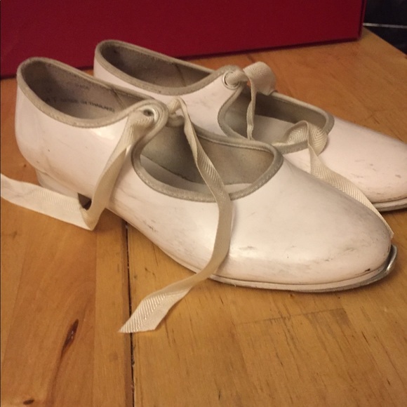 Tempo by Leo’s children tap shoes,  s. 12 - Picture 2 of 5